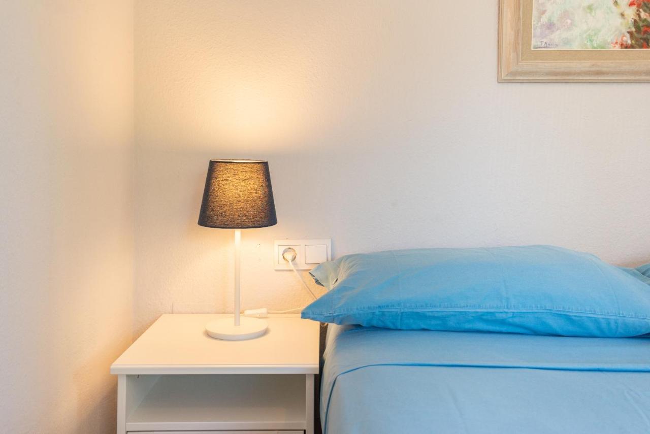 Oasis Playamar Apartment Torremolinos Bagian luar foto